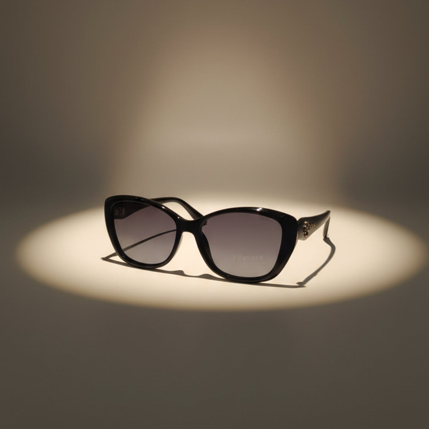 Vortex Black Classic Polarized Sunglasses -P83066-