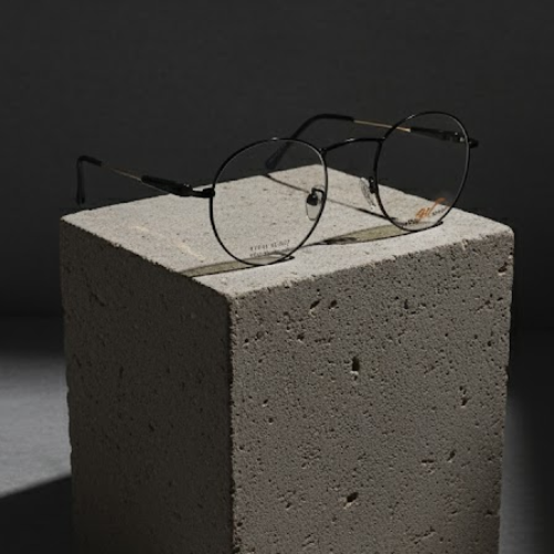 VelvetVision Women’s Frames