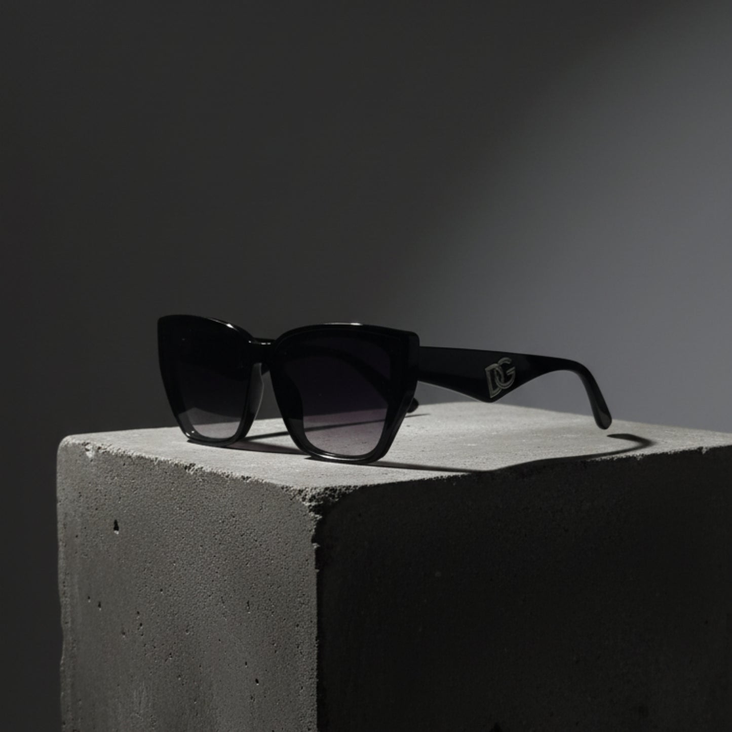 SunForge Black Polarized Fashion Shades