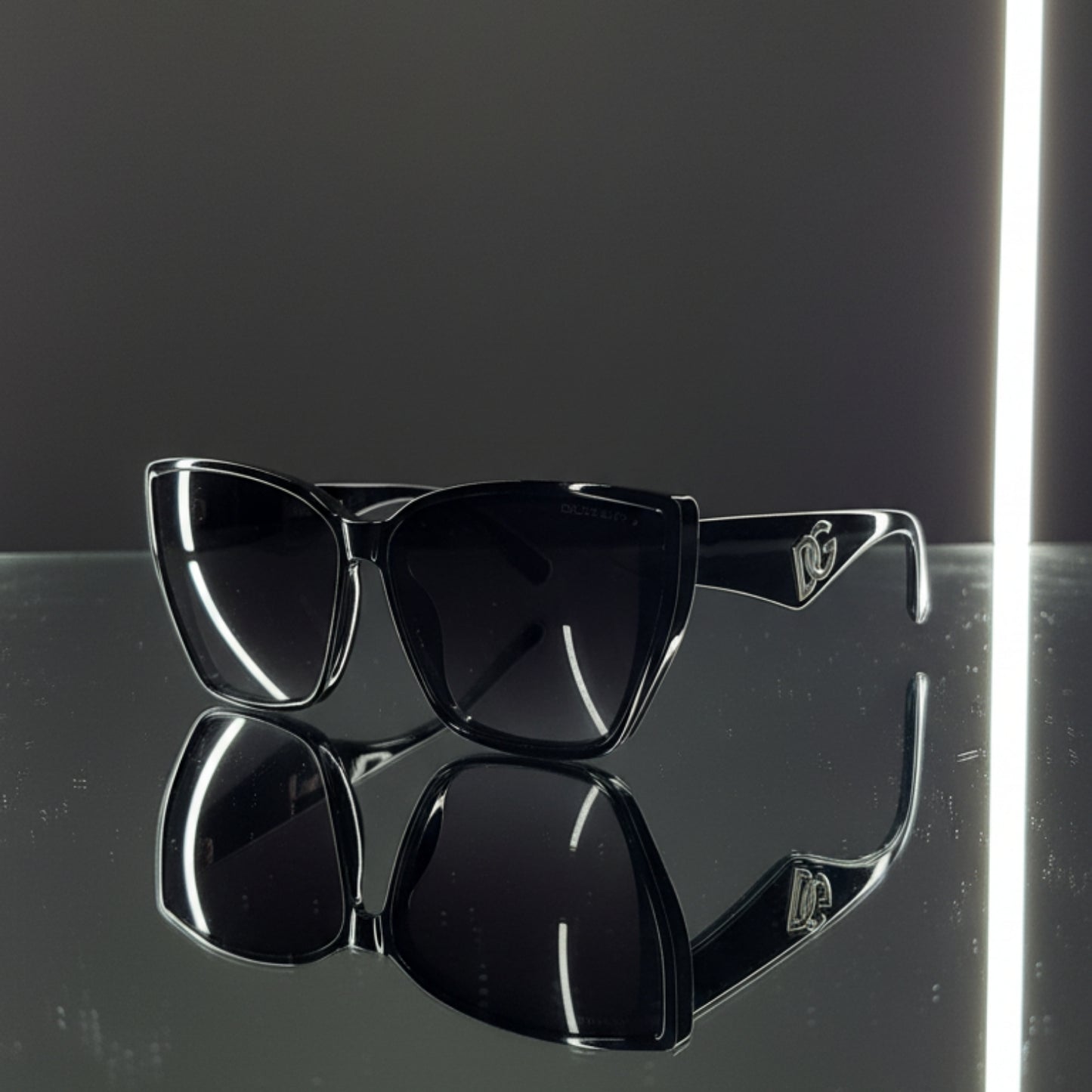 SunForge Black Polarized Fashion Shades